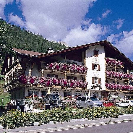 Hotel Garni Soreie Pozza di Fassa Exterior foto